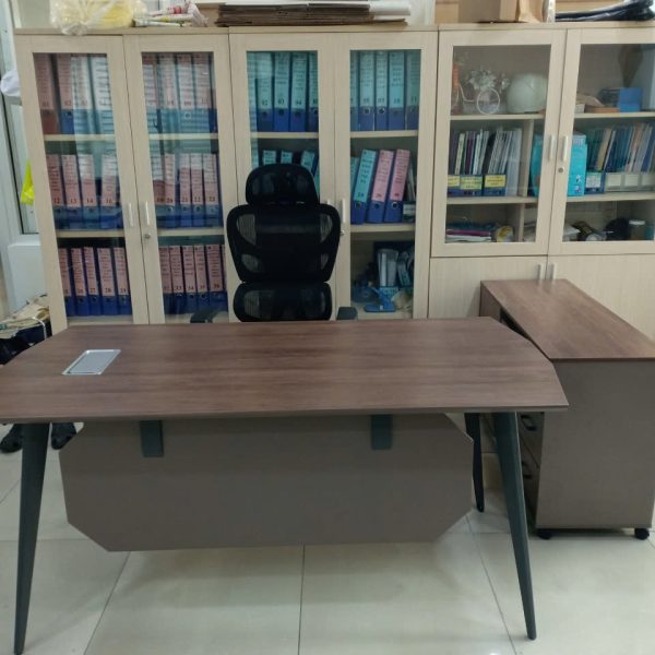 Bàn giám đốc nhập khẩu BS7-3