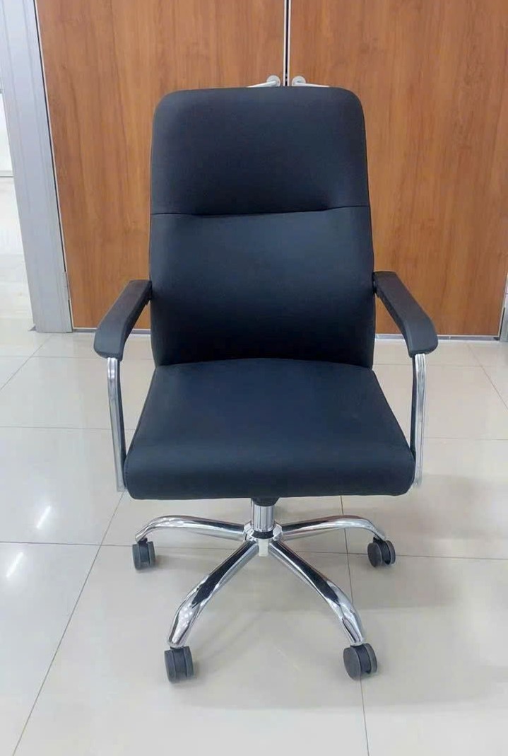 Ghế xoay văn phòng TP7