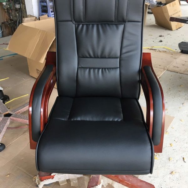 Ghế giám đốc LI51