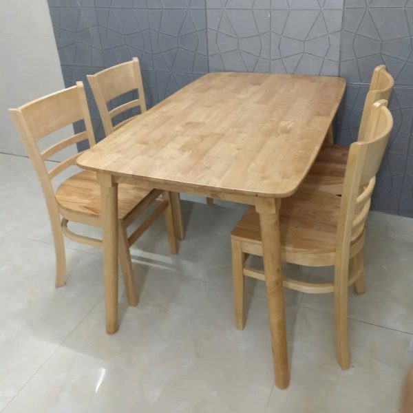 Bộ bàn ăn 4 ghế TG02