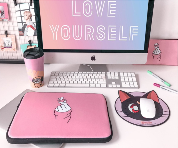 Thay một bàn lót chuột mới