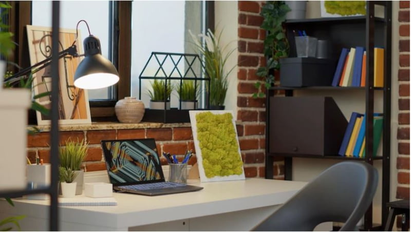 Tại sao nên trang trí bàn làm việc