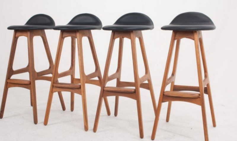 ghế bar bằng gỗ