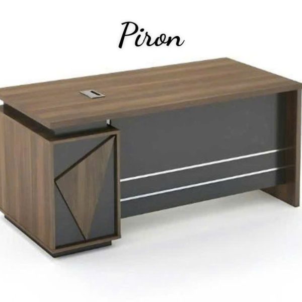 Bàn trưởng phòng BGD18