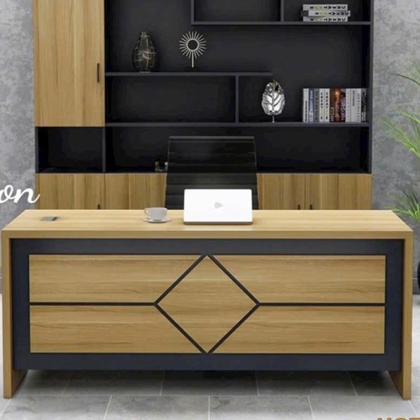 Bàn trưởng phòng BGD19